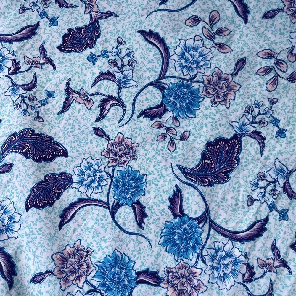Halston Printed Ruffle Tie Back Dress - Picture 6 of 7
